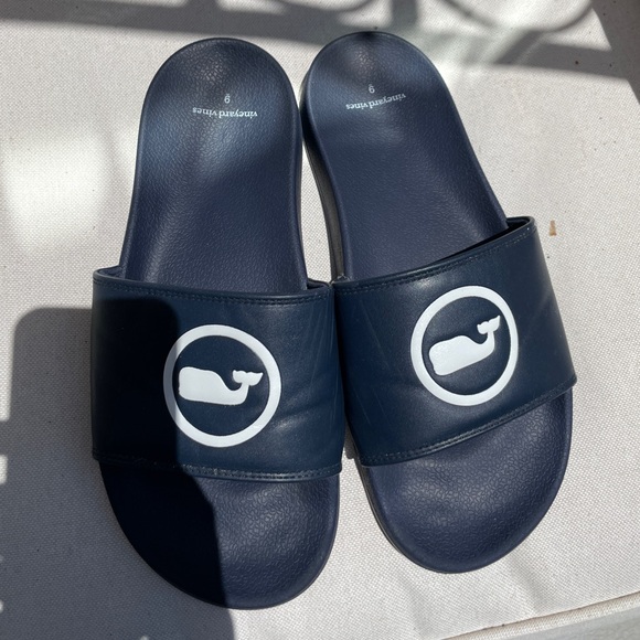 Vineyard Vines Other - 🐳Vineyard Vines 🐳 Slides Flip Flops Slippers Mens Size 7,5 🐳